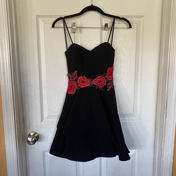 Hoco dress - Picture 1 of 3